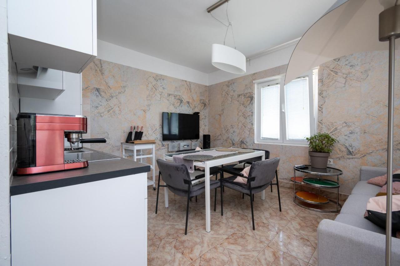 Apartments With Wifi Sali, Dugi Otok - 8189 ภายนอก รูปภาพ